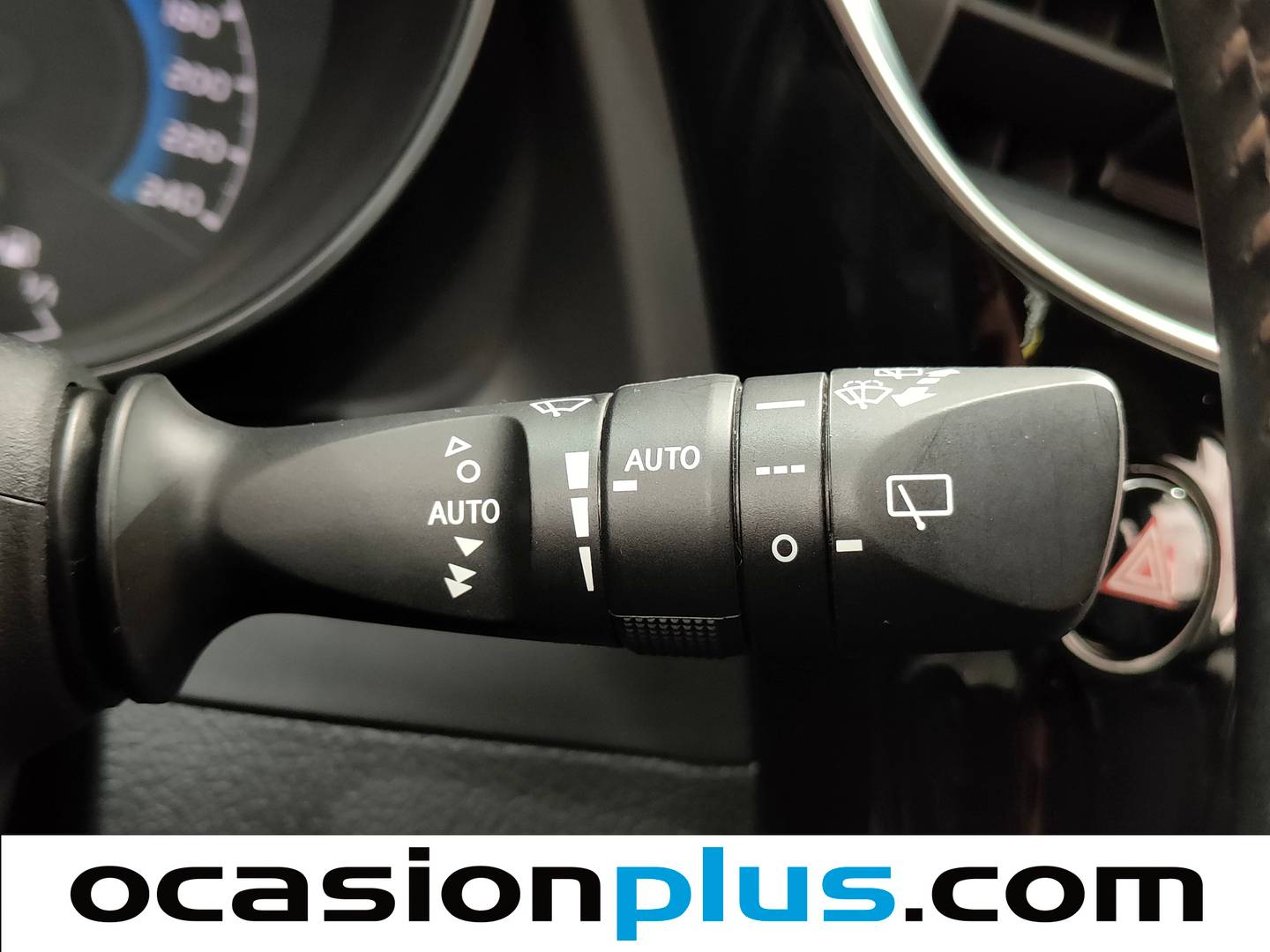 Accesorios del Toyota Auris Toyota Auris 1.8 Hybrid Active (136 CV)