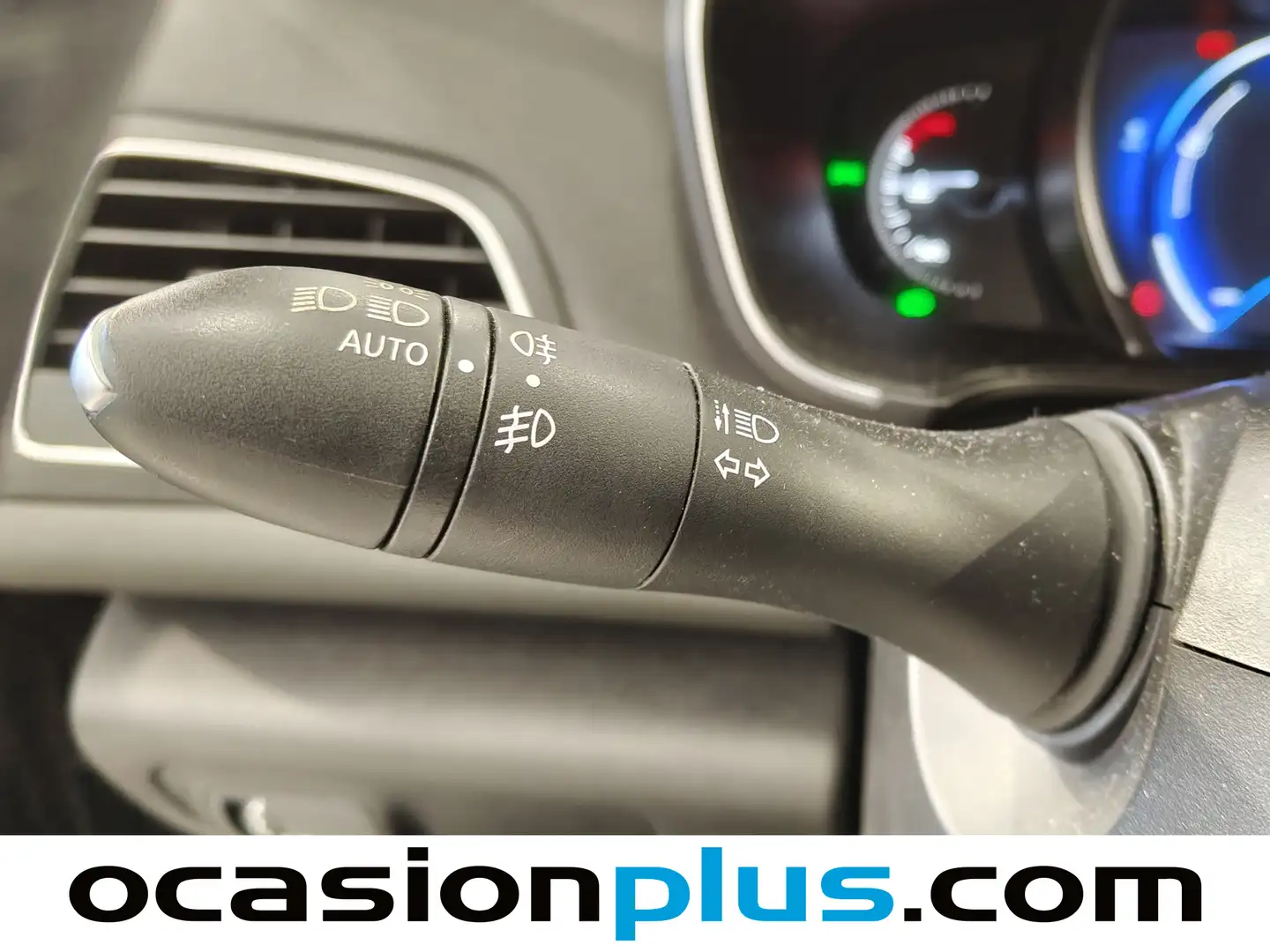 Foto Renault Mégane Renault Megane Zen Energy TCe (130 CV)