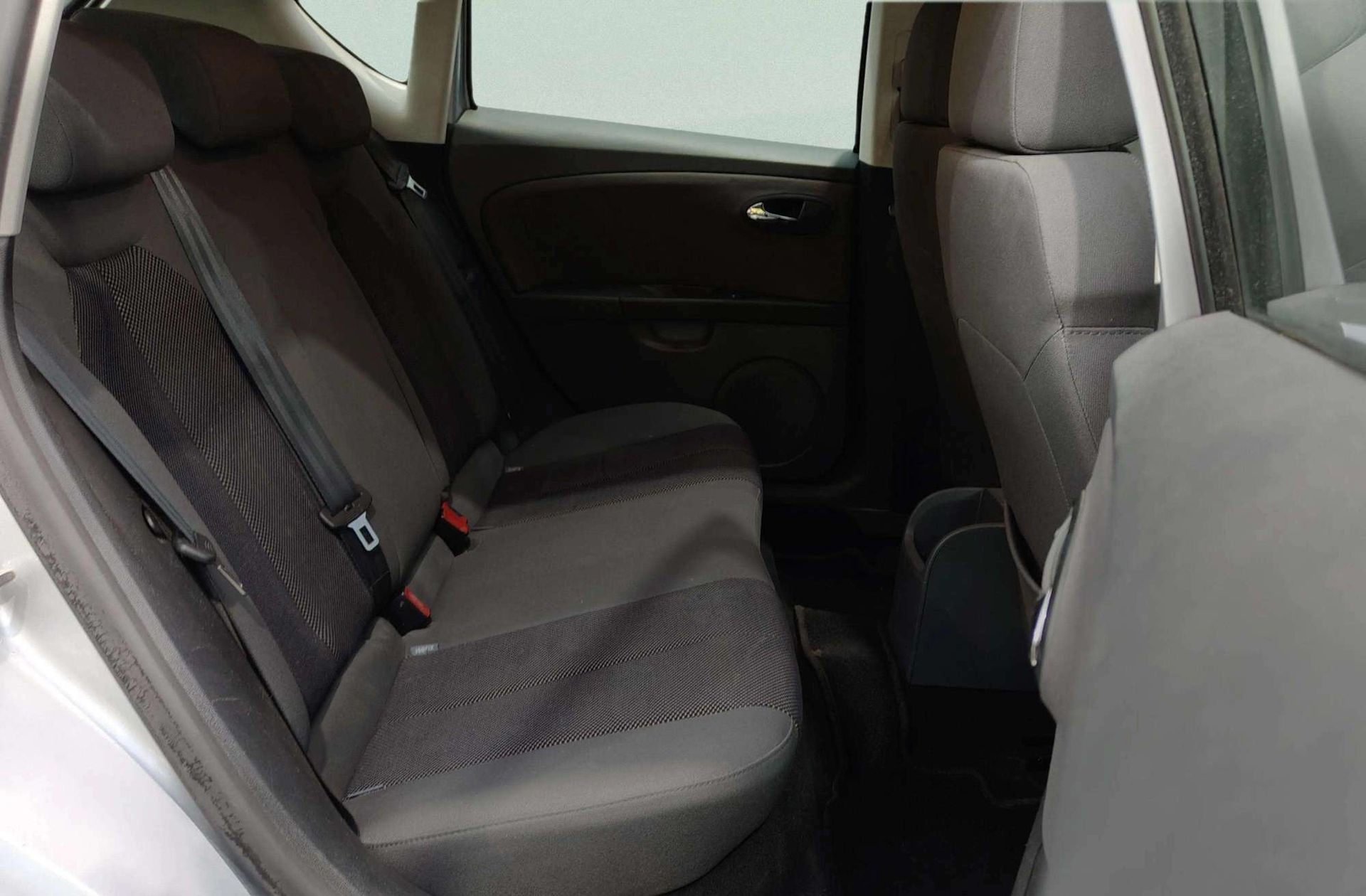 SEAT León 1.6 Stylance - foto 13