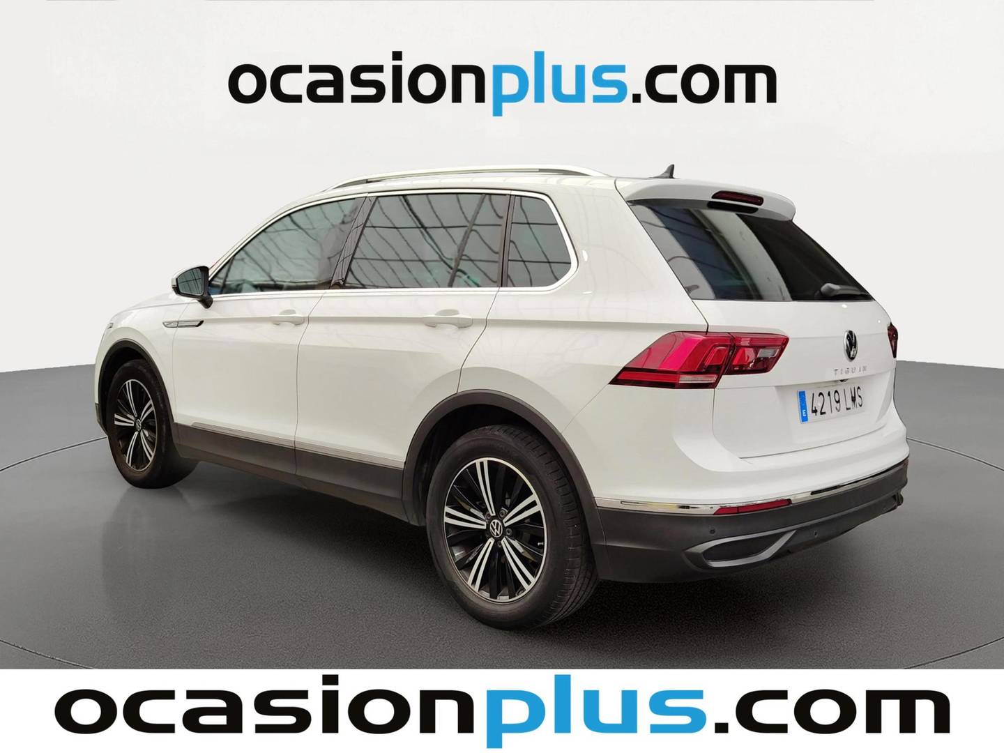 Foto trasera Volkswagen Tiguan Volkswagen Tiguan Life 1.5 TSI (130 CV) izquierda