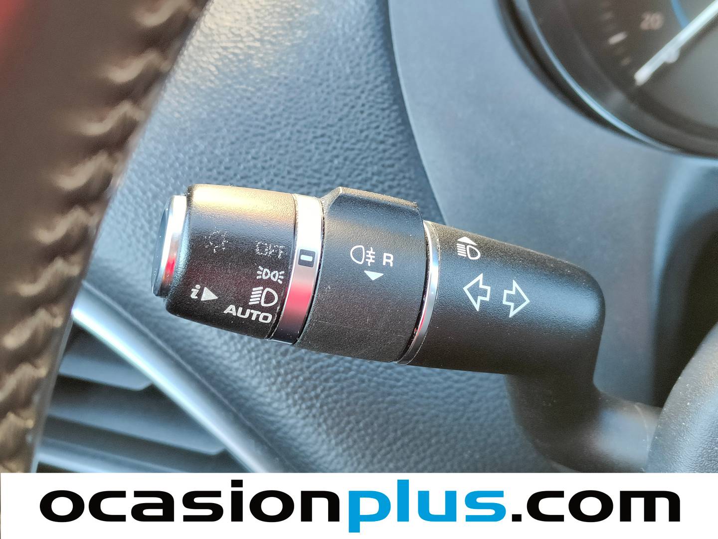 Foto Jaguar F-Pace Jaguar F-PACE 2.0L i4D Prestige AWD Auto (180 CV)