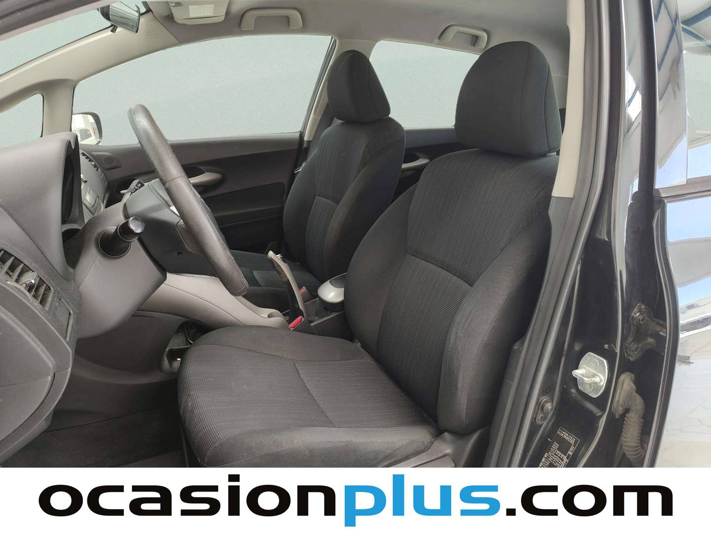 Foto asientos delanteros Toyota Auris Toyota Auris 1.4 D-4D Active (90 CV)