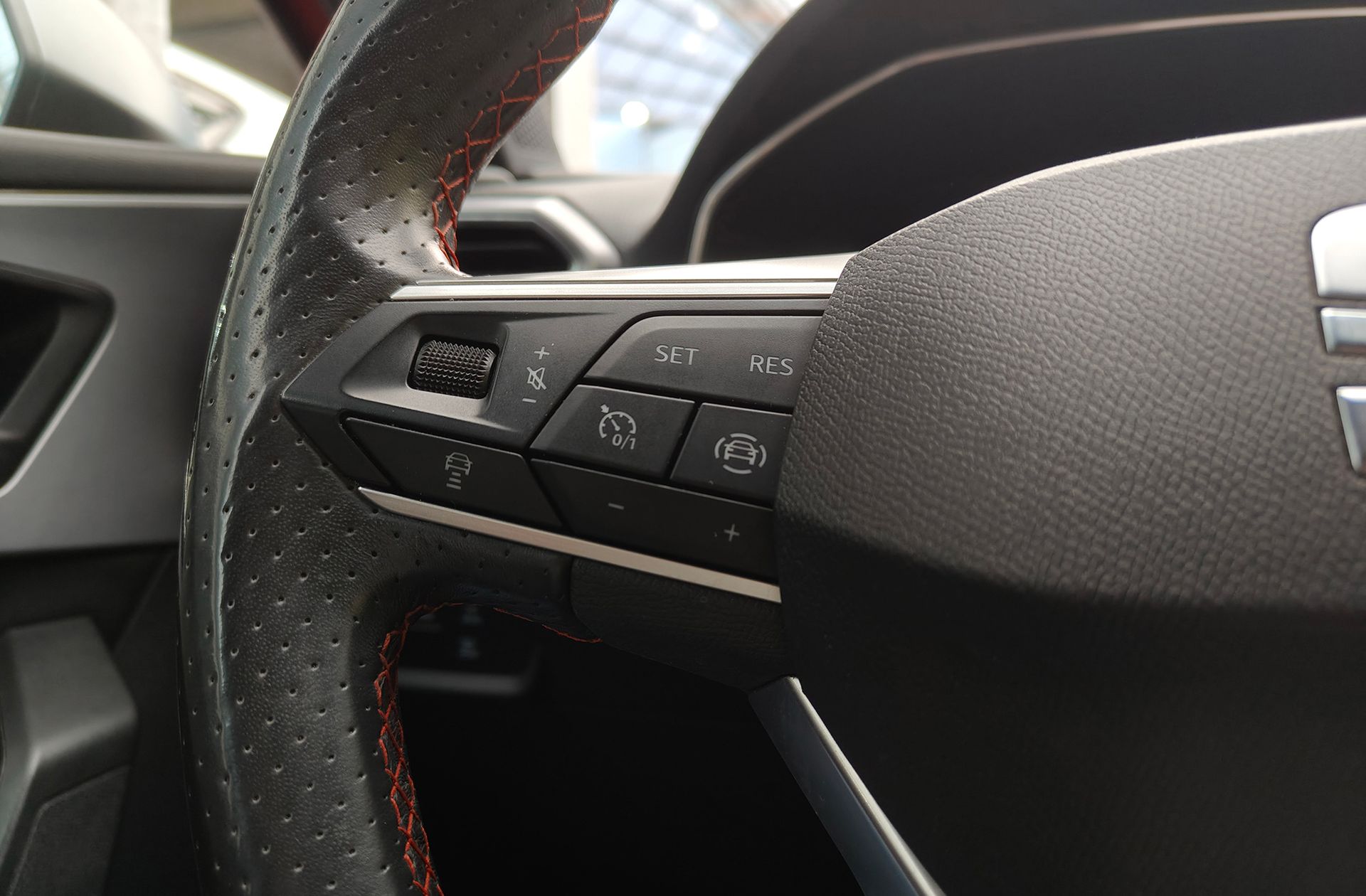 SEAT León ST 2.0 TDI FR Go L DSG - foto 29