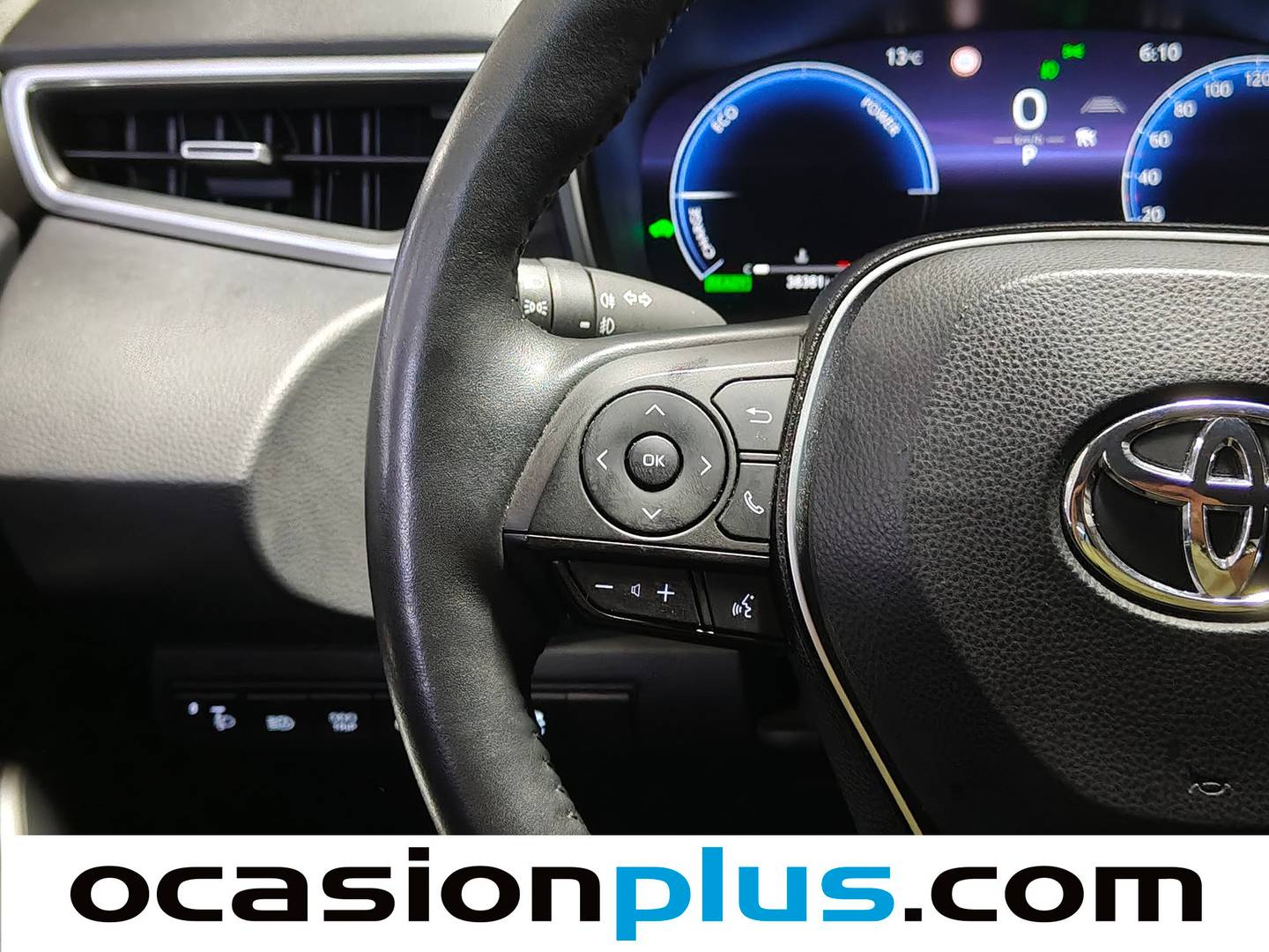 Foto Toyota Corolla Toyota Corolla 140H Style Edition (140 CV)