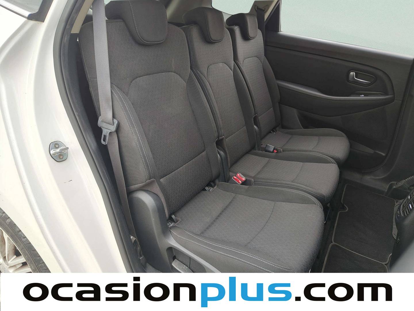 Foto KIA Carens Kia Carens 1.6 GDi Drive (135 CV)