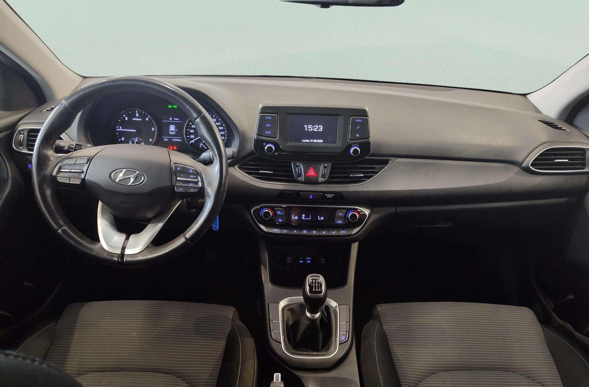 Hyundai i30 CW 1.6 CRDi Klass Max - foto 6