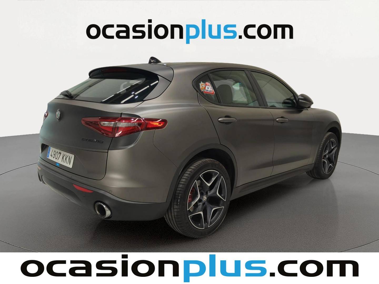 Foto trasera Alfa Romeo Stelvio Alfa Romeo Stelvio Stelvio 2.0 Gasolina Executive AWD (280 CV) izquierda