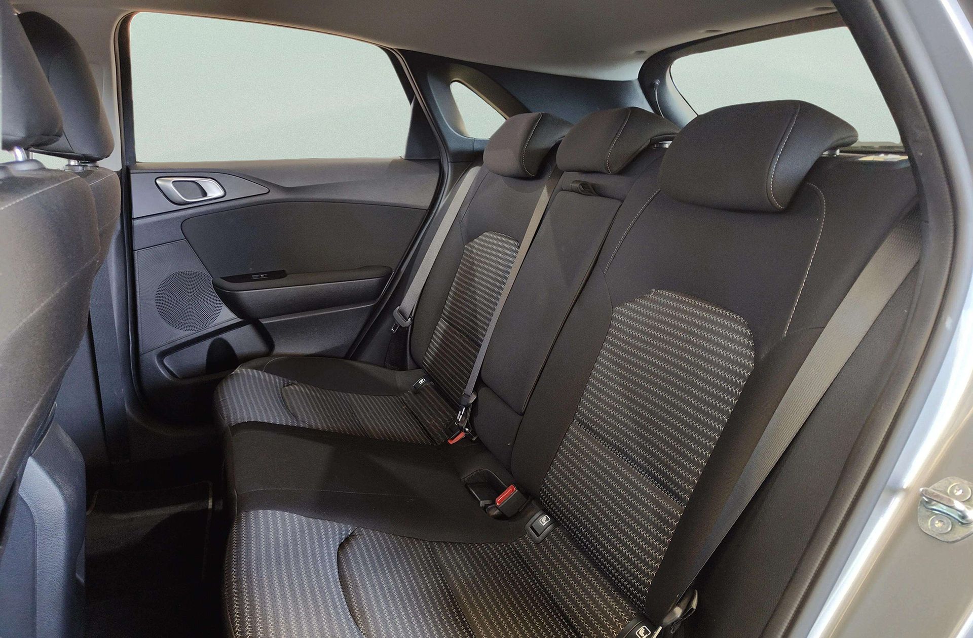 Kia Ceed 1.0 T-GDi Drive - foto 12