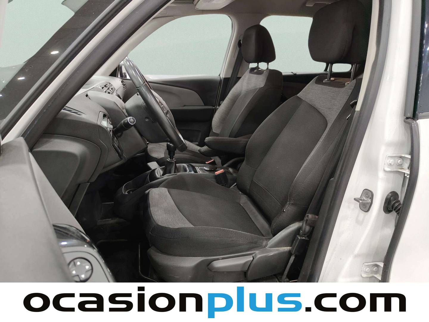 Foto asientos traseros Citroën Grand C4 Picasso Citroën Grand C4 Picasso BlueHDi 120 Feel (120 CV) 7 Plazas