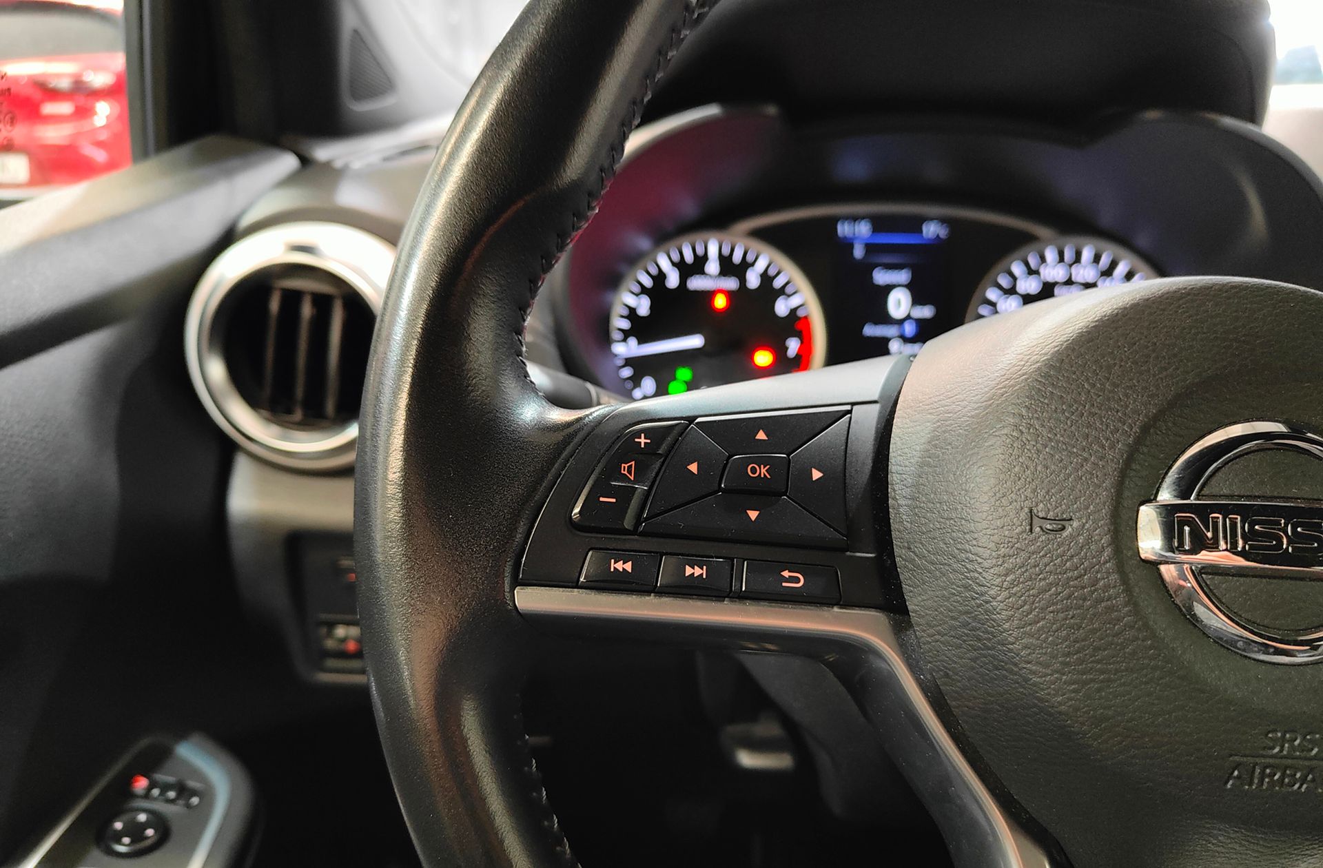 Nissan Micra DIG-T N-Sport - foto 26