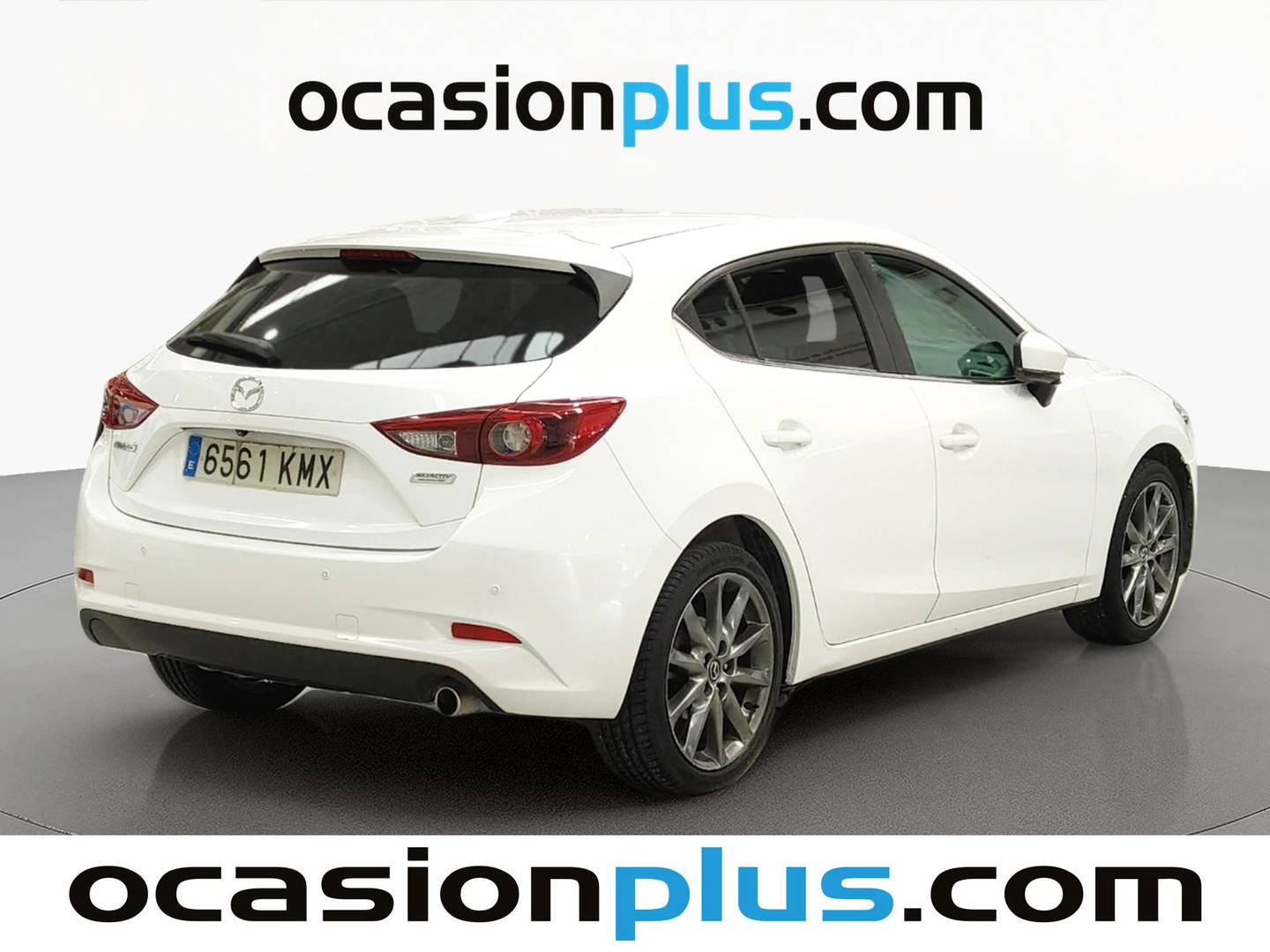 Foto trasera Mazda Mazda3 Mazda Mazda 3 1.5 DE Black Tech Edition MT (105 CV) derecha