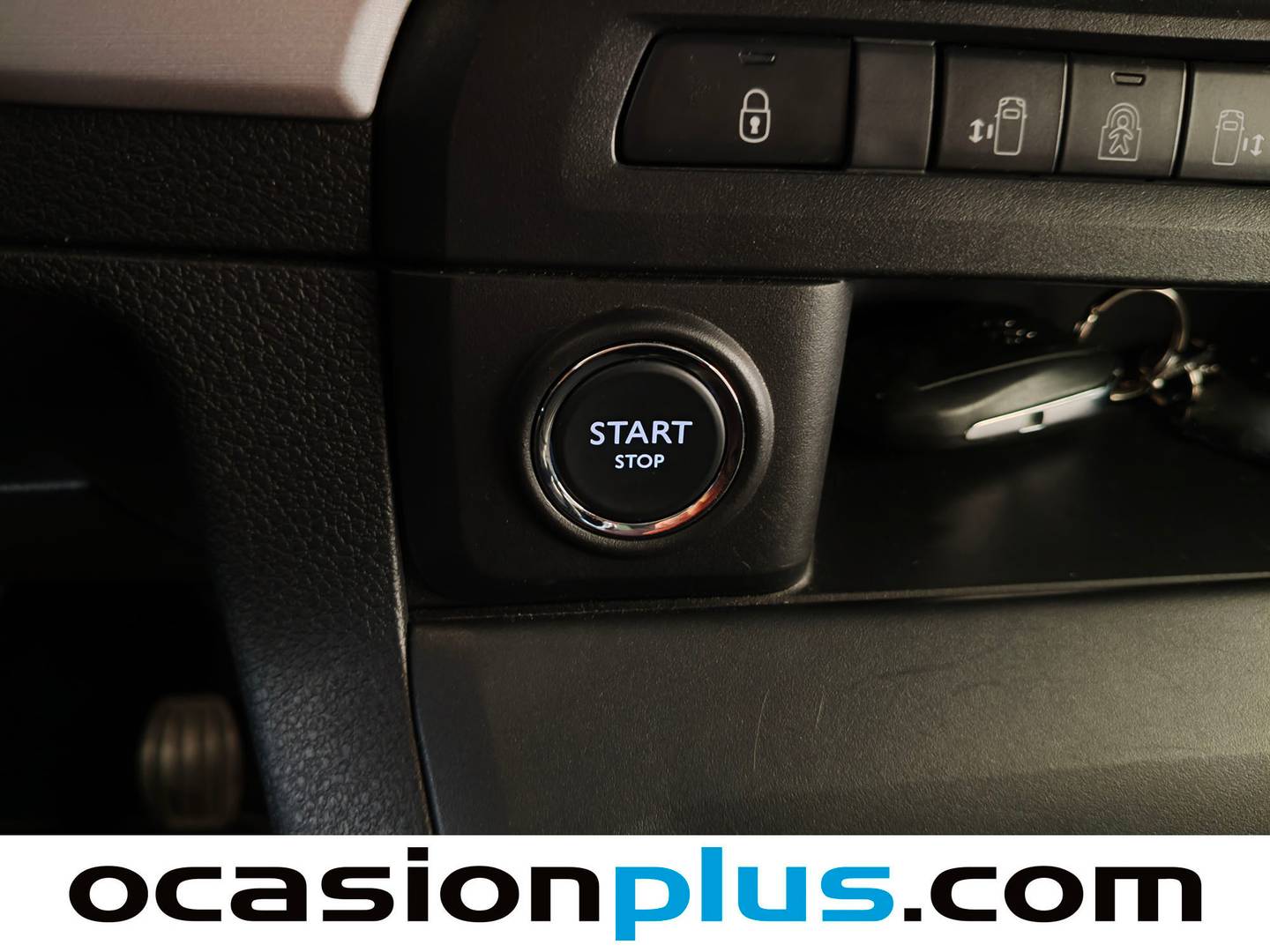 Foto Peugeot Traveller Peugeot Traveller 2.0 BlueHDi Allure Standard (150 CV) 7 Plazas