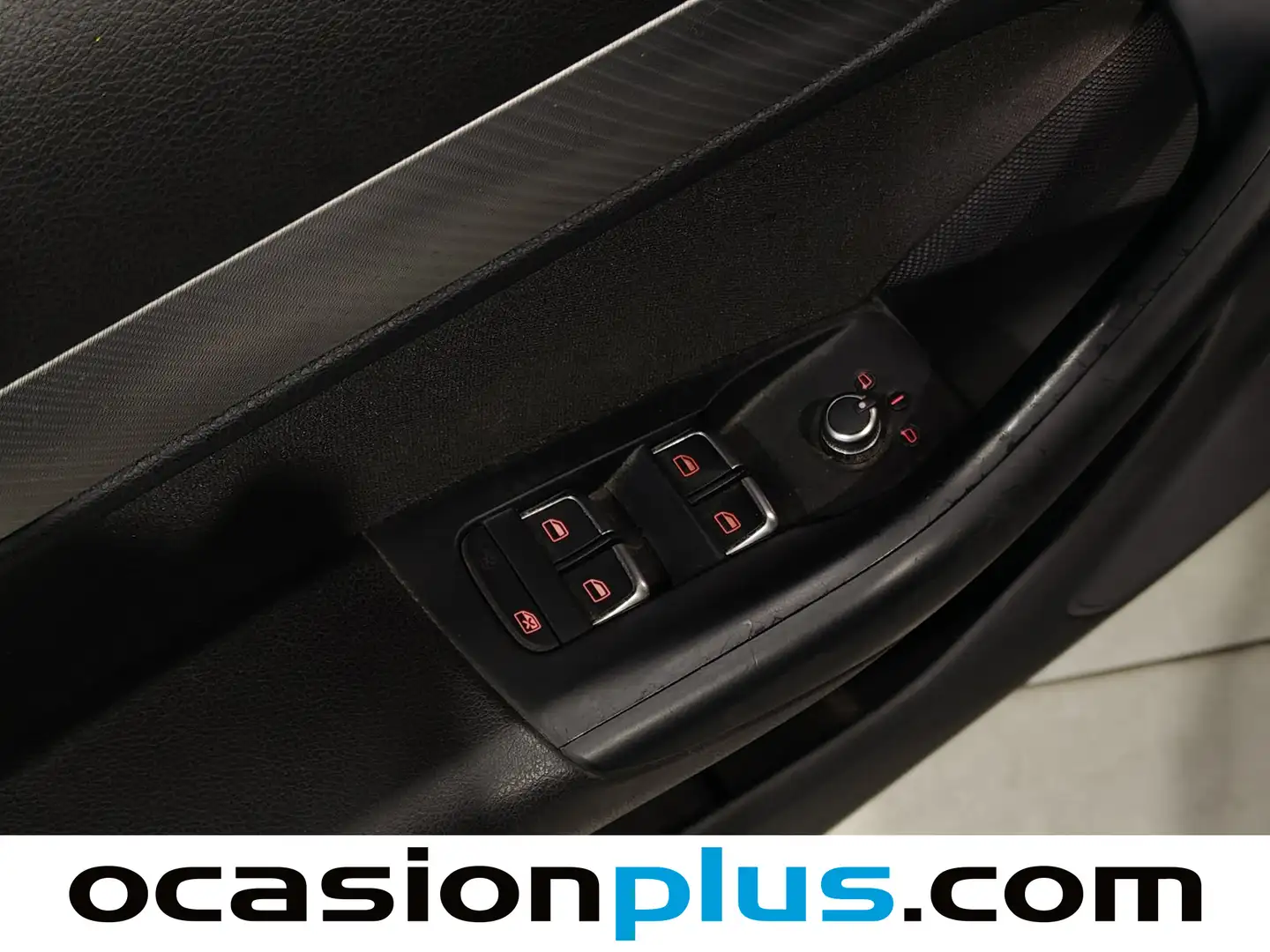 Foto Audi Q3 Audi Q3 design edition 2.0 TDI (150 CV)