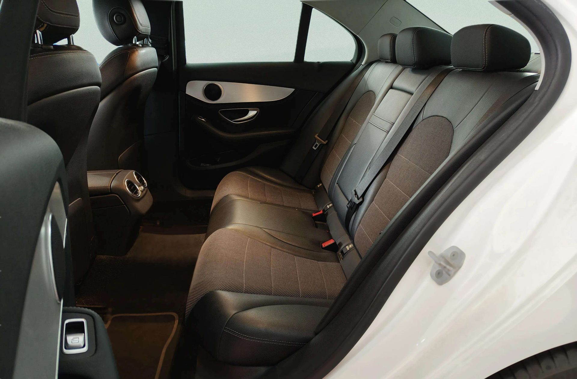 Mercedes-Benz Clase C 220 BlueTEC Sportive Exclusive - foto 13