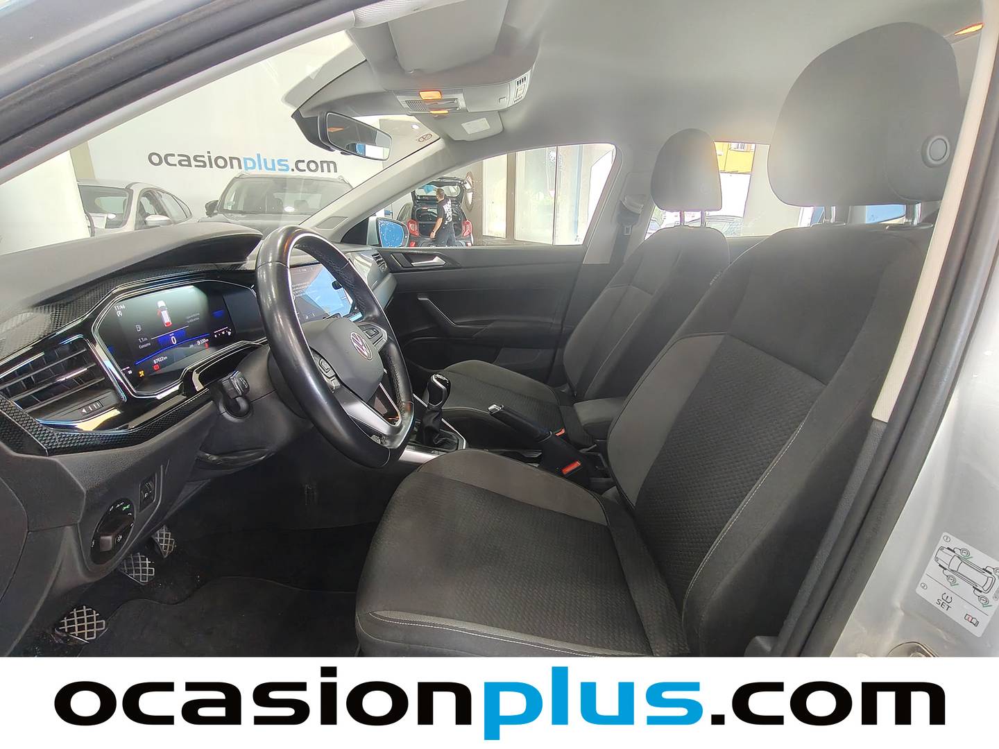 Foto asientos delanteros Volkswagen Polo Volkswagen Polo Life 1.0 TSI (95 CV)