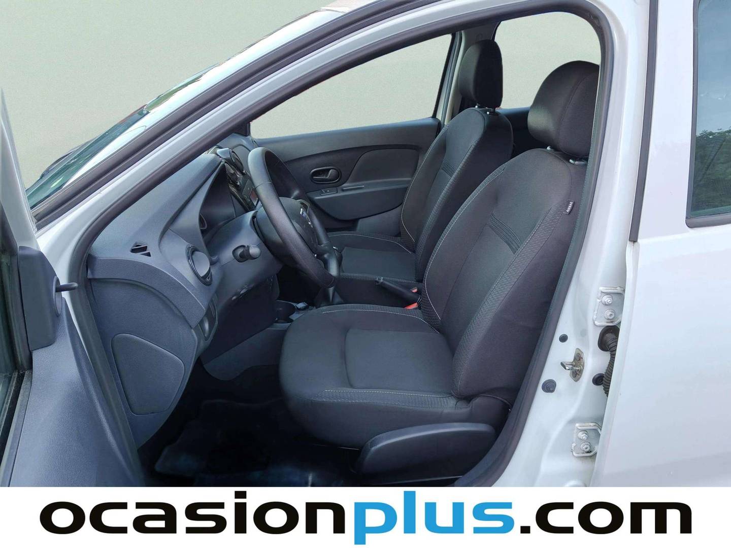 Foto asientos delanteros Dacia Sandero Dacia Sandero Ambiance 1.0 (73 CV)