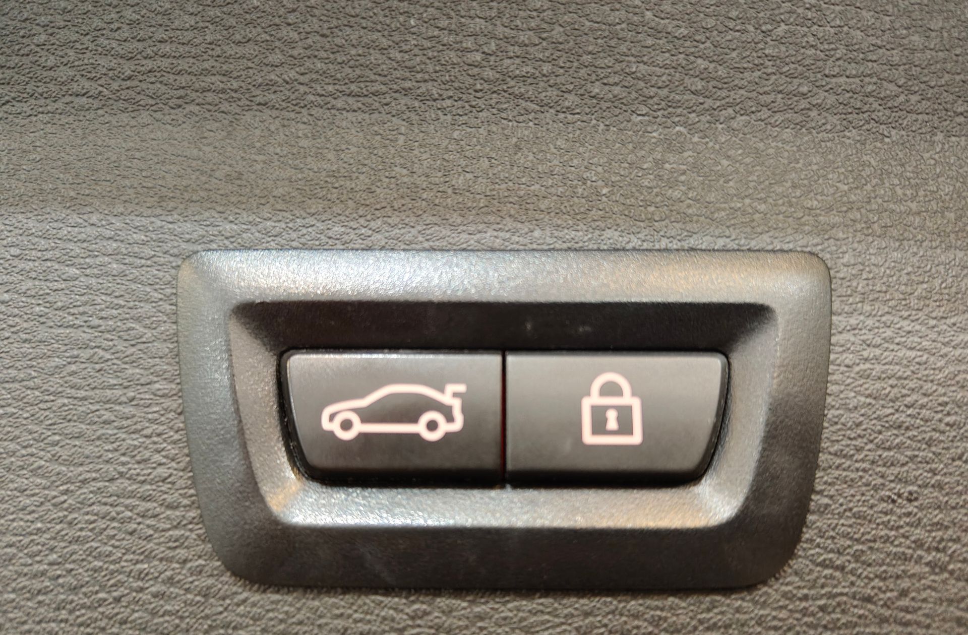 BMW X1 sDrive18i - foto 17