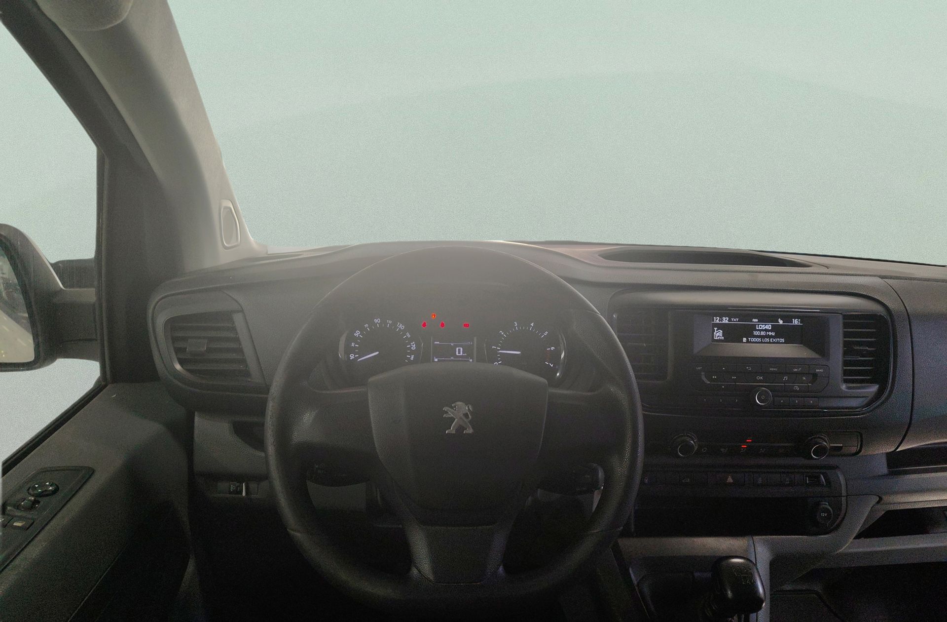 Peugeot Expert Furgon BlueHDi 120 Pro Standard - foto 19