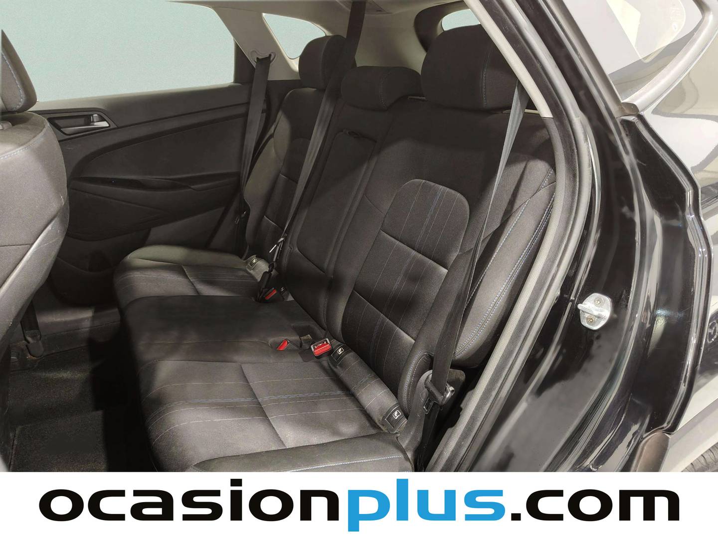 Foto asientos traseros Hyundai Tucson Hyundai Tucson 1.6 GDI BlueDrive Essence 4x2 (131 CV)