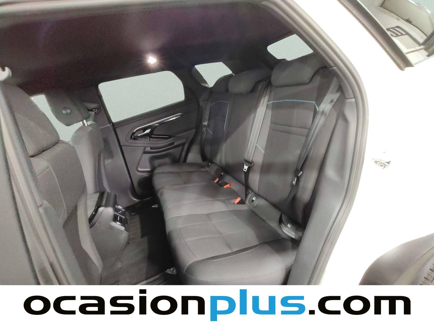 Foto asientos traseros Land Rover Range Rover Evoque Land Rover Range Rover Evoque P200 MHEV R-Dynamic 4WD AUTO (200 CV)