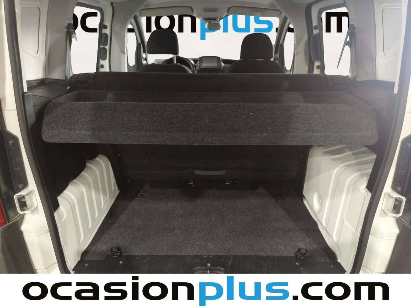 Foto asientos traseros Fiat Fiorino Fiat Fiorino Combi 1.3 Multijet SX N1 (80 CV)