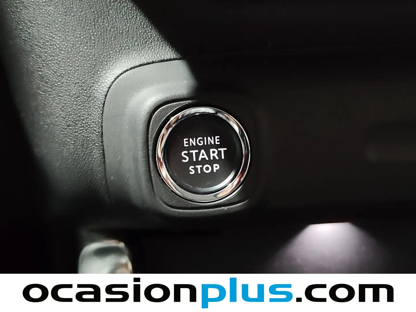 Foto Citroën C3 Aircross Citroen C3 Aircross PureTech 130 Shine Pack EAT6 (131 CV)