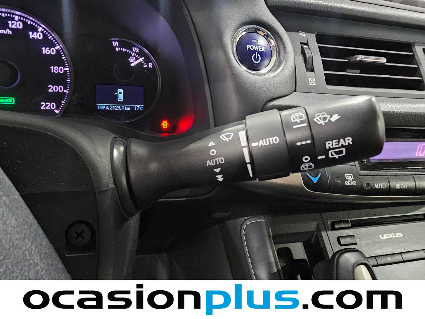 Foto Lexus CT Lexus CT 200h Business (136 CV)