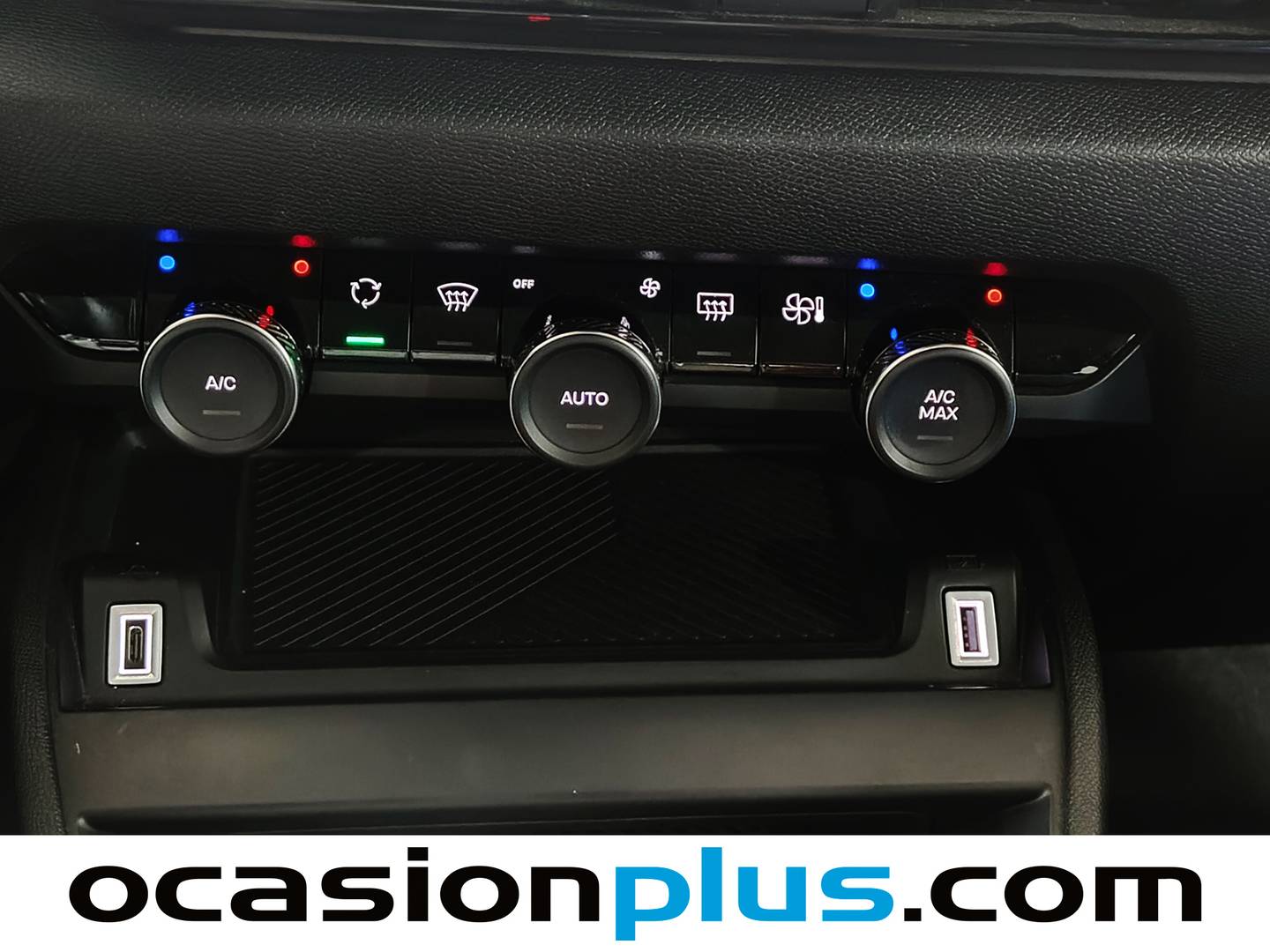Extras del Citroën C4 Citroën C4 PureTech 130 S&S Plus EAT8 (131 CV)