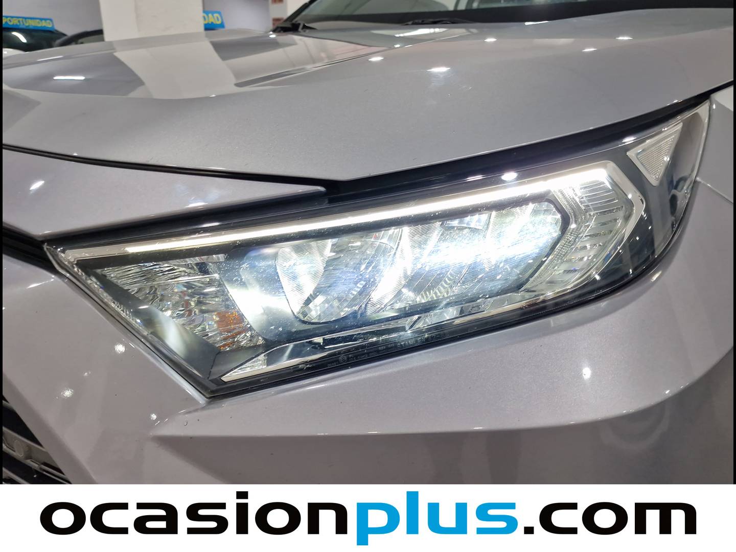 Acabados Toyota Rav4 Toyota Rav4 2.5l hybrid Luxury 4WD (222 CV)