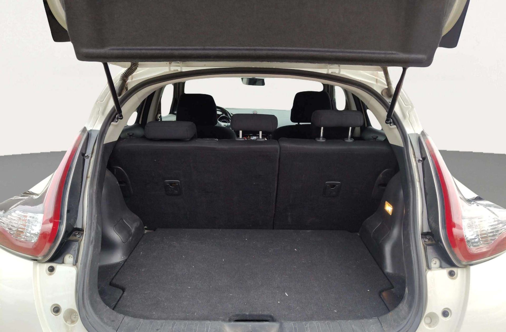 Nissan Juke 1.5 dCi Acenta 4x2 - foto 12
