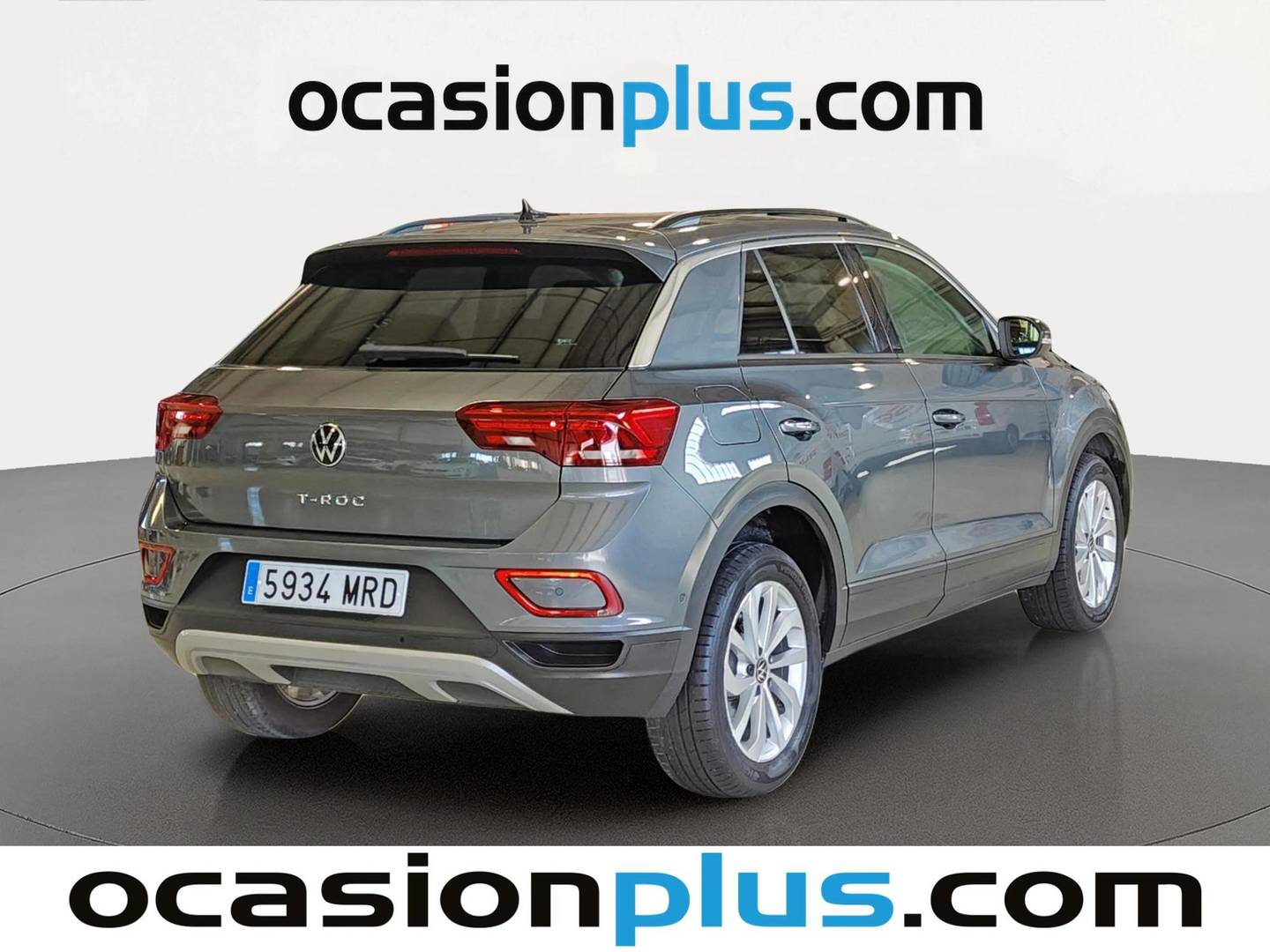 Foto trasera Volkswagen T-Roc Volkswagen T-Roc Life 1.0 TSI (110 CV) derecha