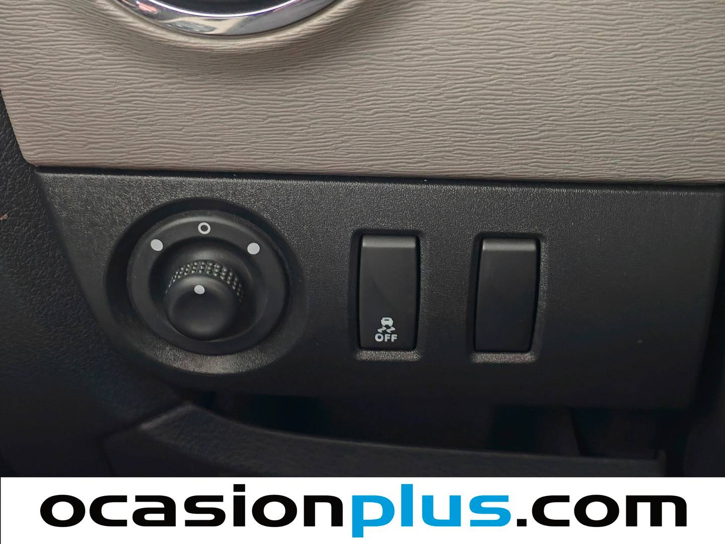 Equipamiento del Dacia Lodgy Dacia Lodgy dCi 110 Laureate (109 CV) 7 Plazas