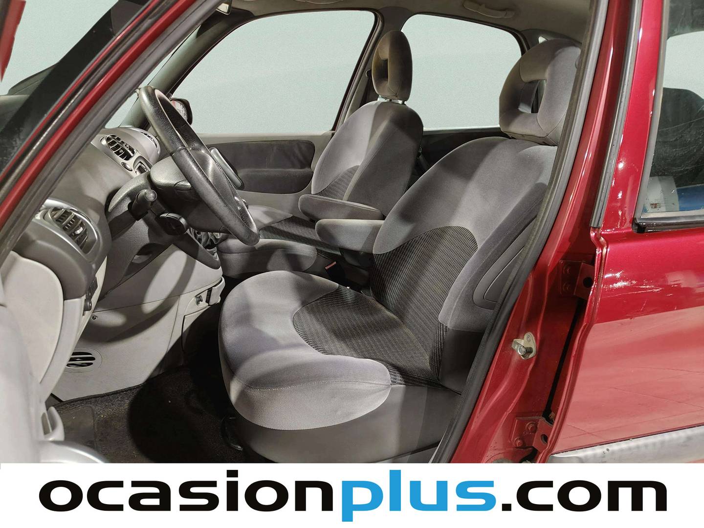 Foto asientos delanteros Citroën Xsara Picasso Citroën Xsara Picasso 1.6 HDI SX (92 CV)