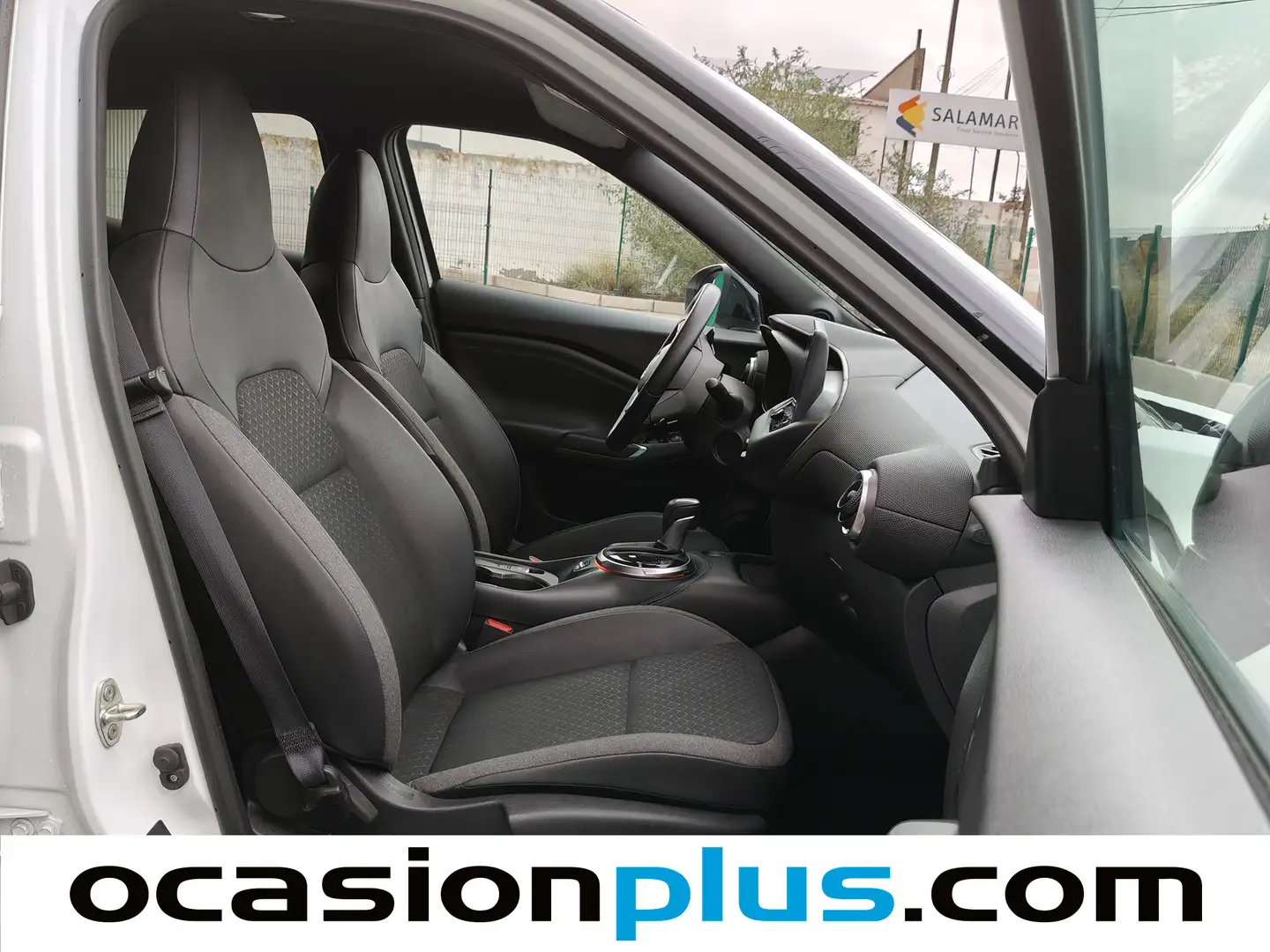 Foto Nissan JUKE Nissan Juke DIG-T N-Connecta 4x2 DCT (114 CV)