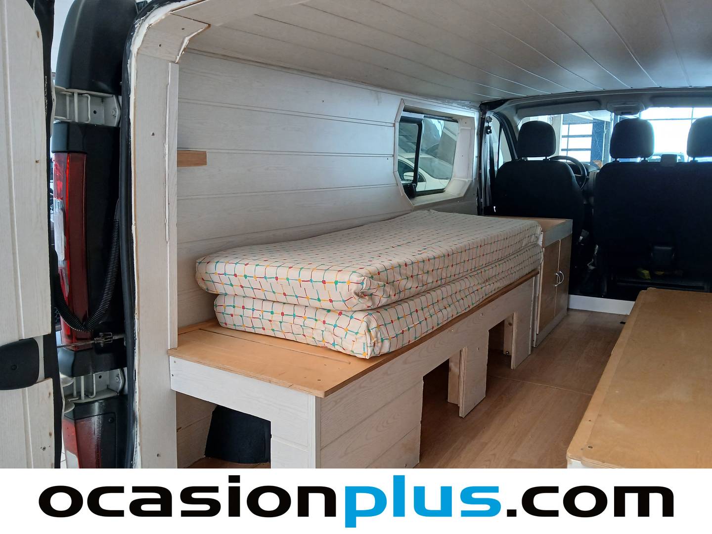 Foto Opel Vivaro Opel Vivaro 1.6 CDTI 29 L2 (90 CV) Camperizada