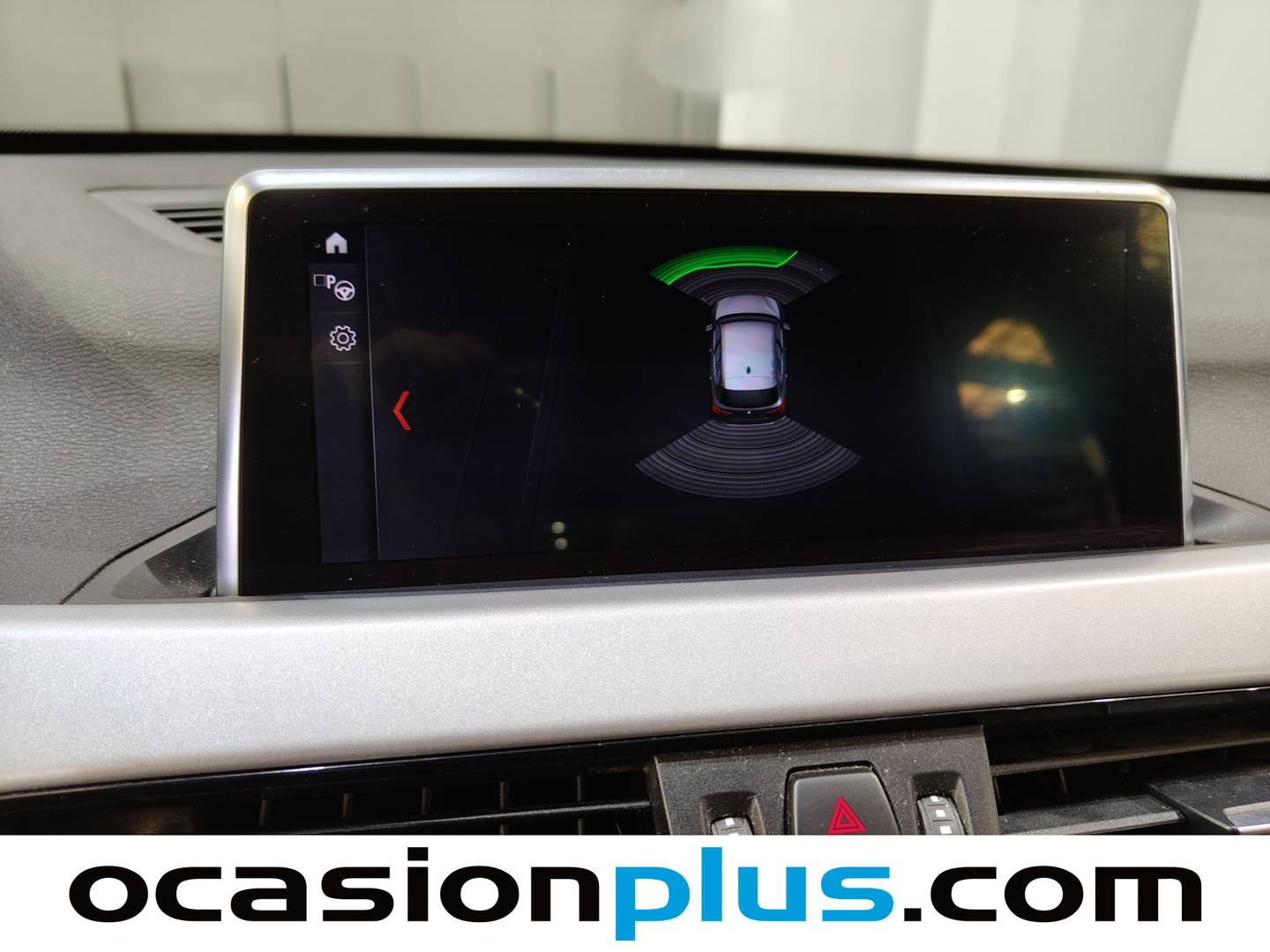 Equipamiento del BMW X1 BMW X1 sDrive16d Business (116 CV)