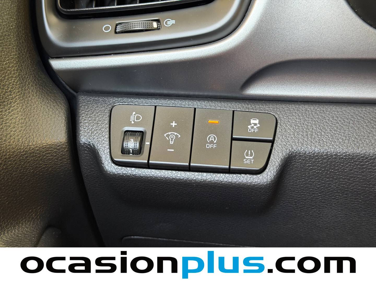 Equipamiento del KIA Stonic KIA Stonic 1.2 DPi Concept (84 CV)