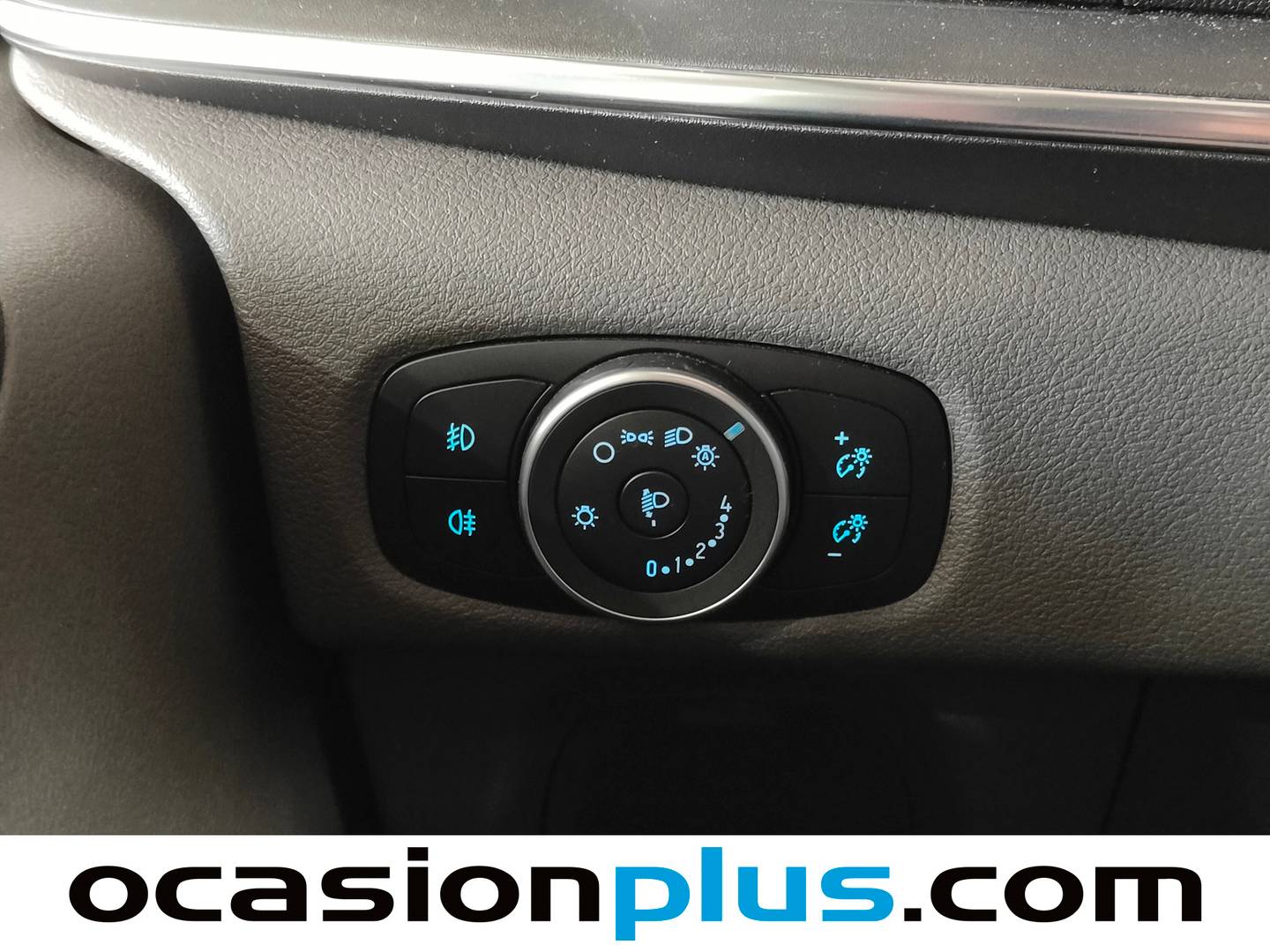 Ford Tourneo Custom Ford Tourneo Custom 2.0 Ecoblue L1 Titanium Auto (130 CV) 9 Plazas 2020