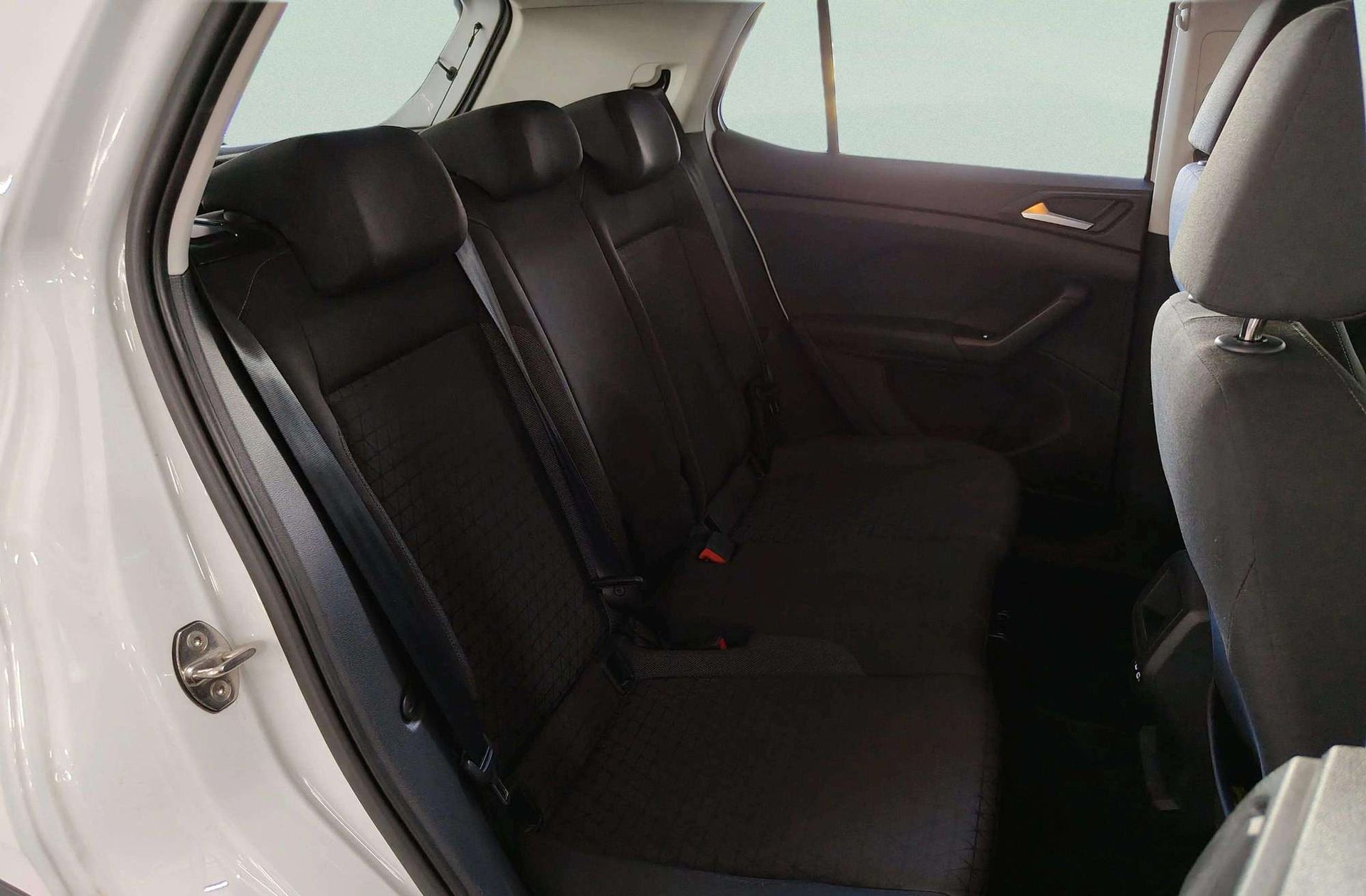 Volkswagen T-Cross Advance 1.0 TSI - foto 16