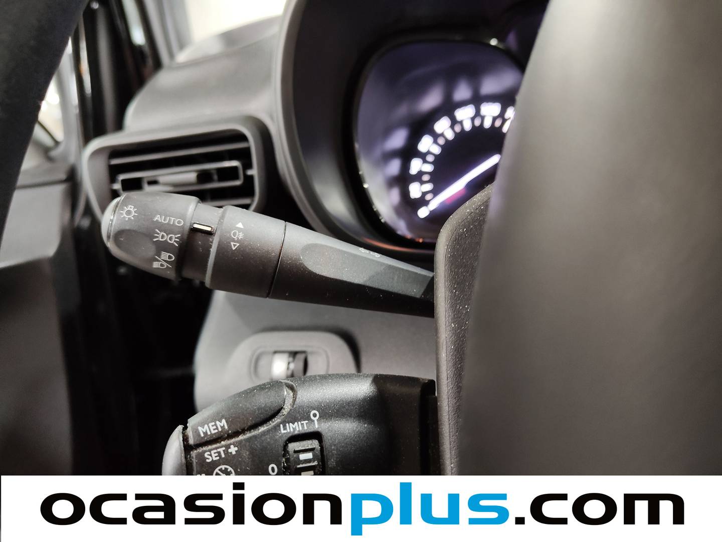 Citroën Berlingo Citroën Berlingo Combi PureTech 110 S&S Talla M Live (110 CV) de ocasión