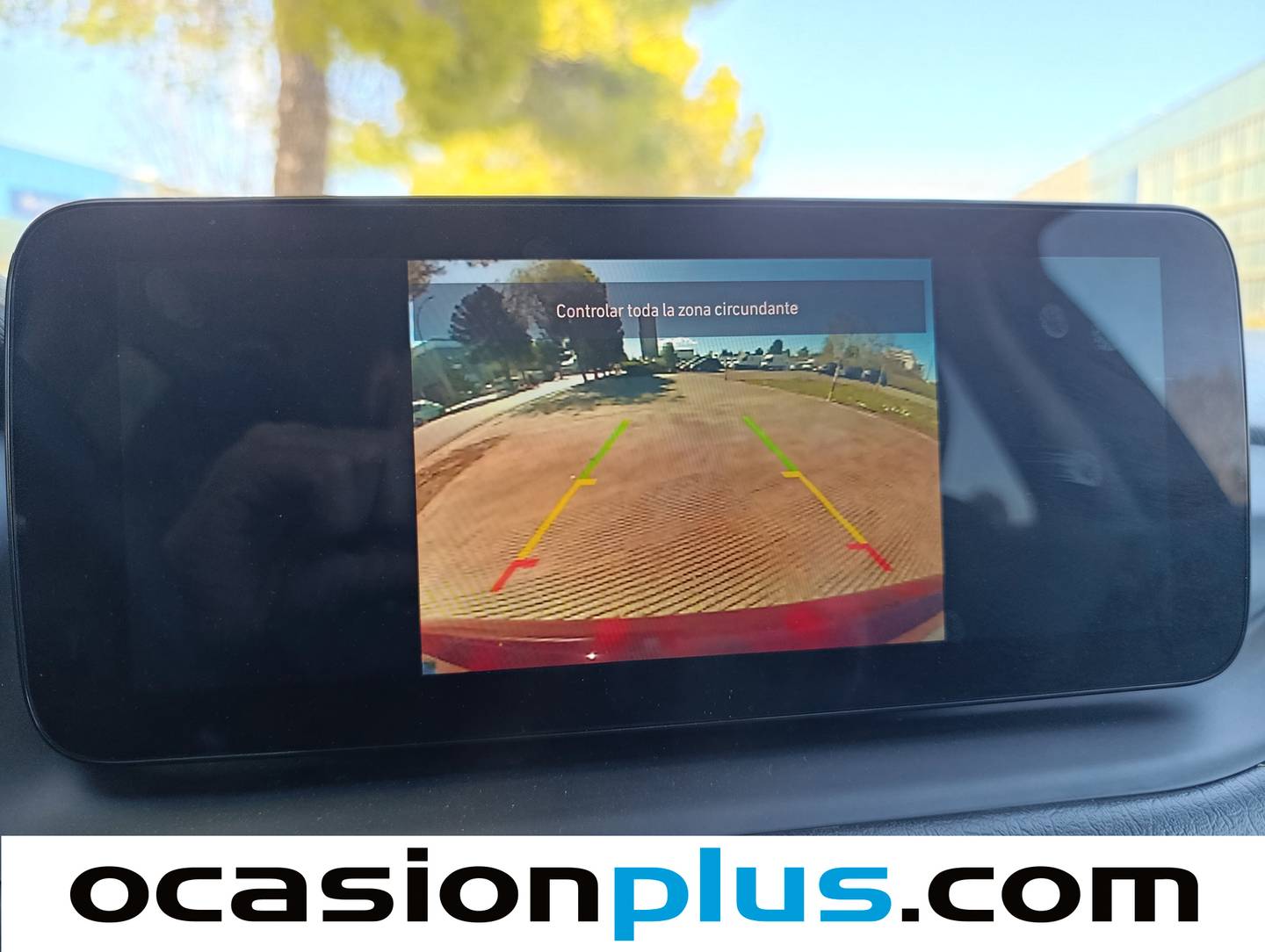 Extras y acabados del Fiat Tipo Fiat Tipo 1.5 Hybrid Red DCT (130 CV)