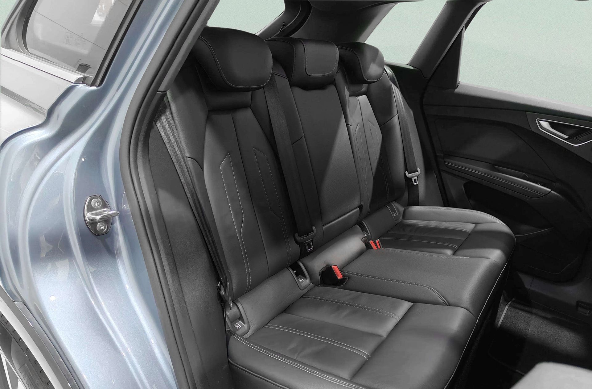 Audi Q4 e-tron Advanced 40 e-tron - foto 23