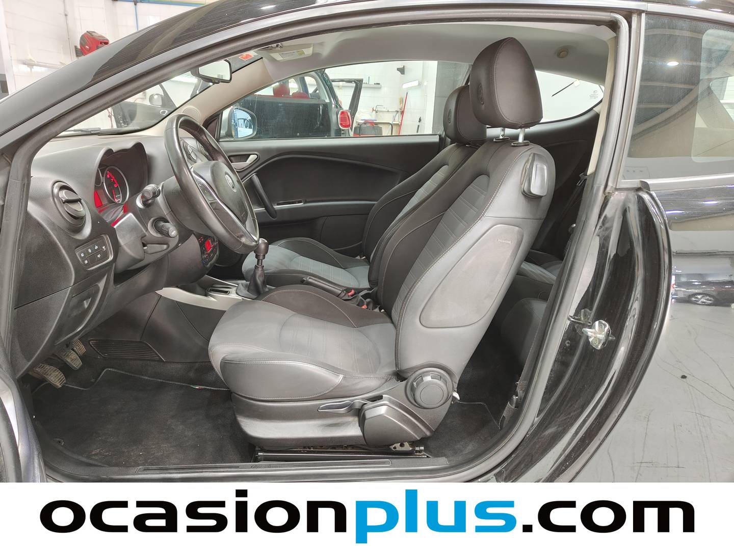 Foto Alfa Romeo MiTo Alfa Romeo Mito Mito 1.4 SUPER (78 CV)