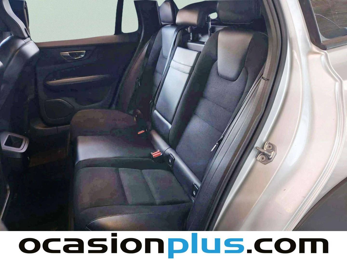 Extras y acabados del Volvo V60 Cross Country Volvo V60 Cross Country D4 AWD Auto (190 CV)
