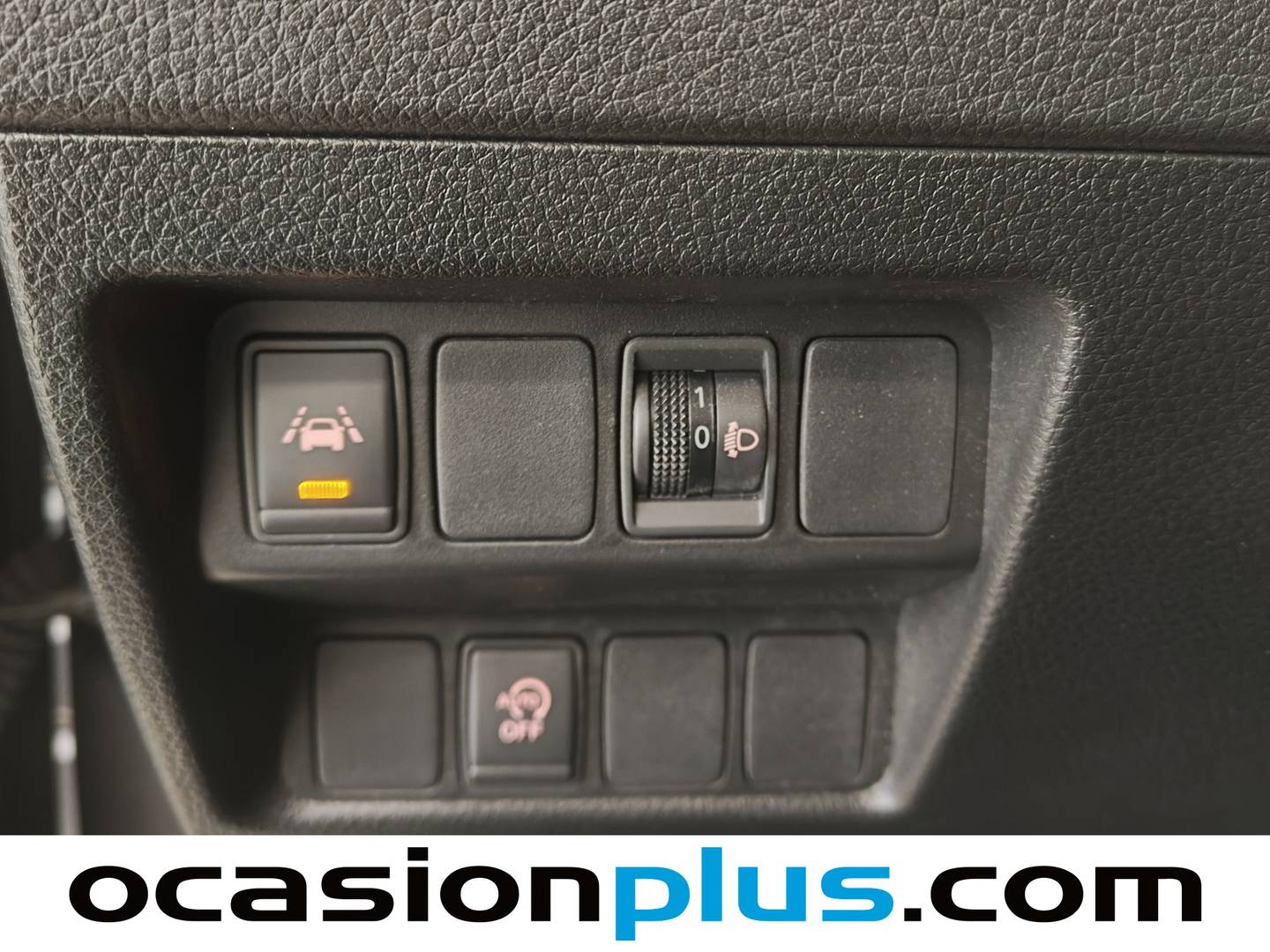 Foto Nissan QASHQAI Nissan Qashqai DIG-T 140 N-Connecta (140 CV)