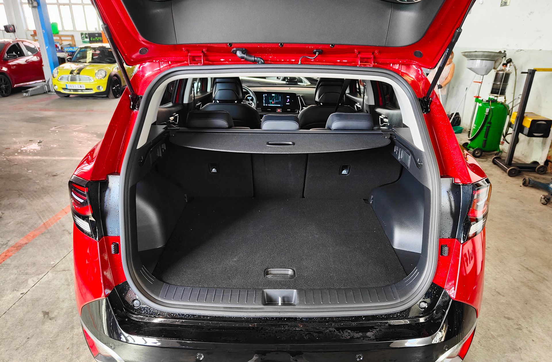 Kia Sportage 1.6 T-GDi HEV Tech 4x2 - foto 21