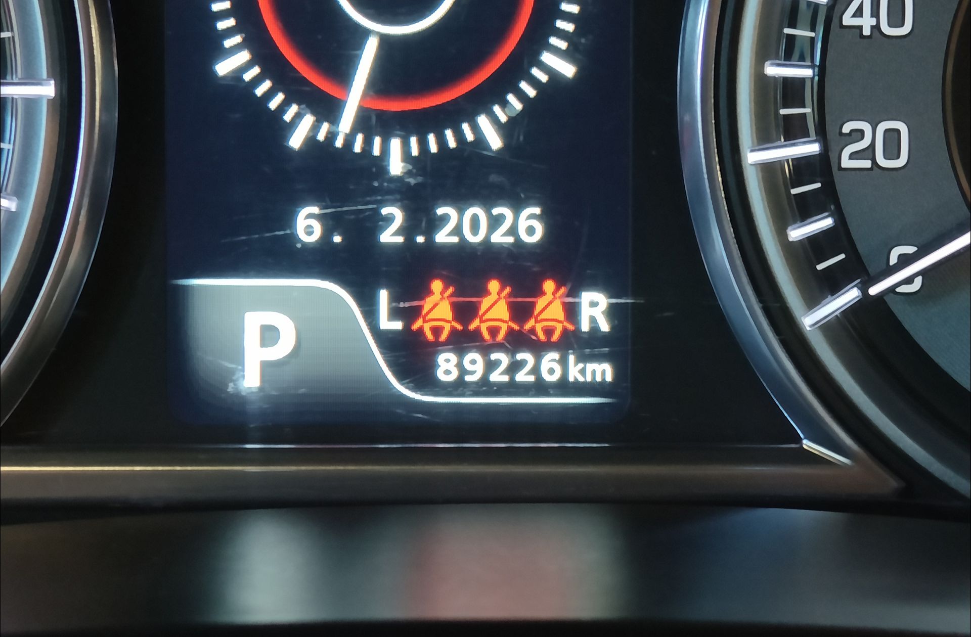 Suzuki Vitara 1.0 T GLE - foto 9