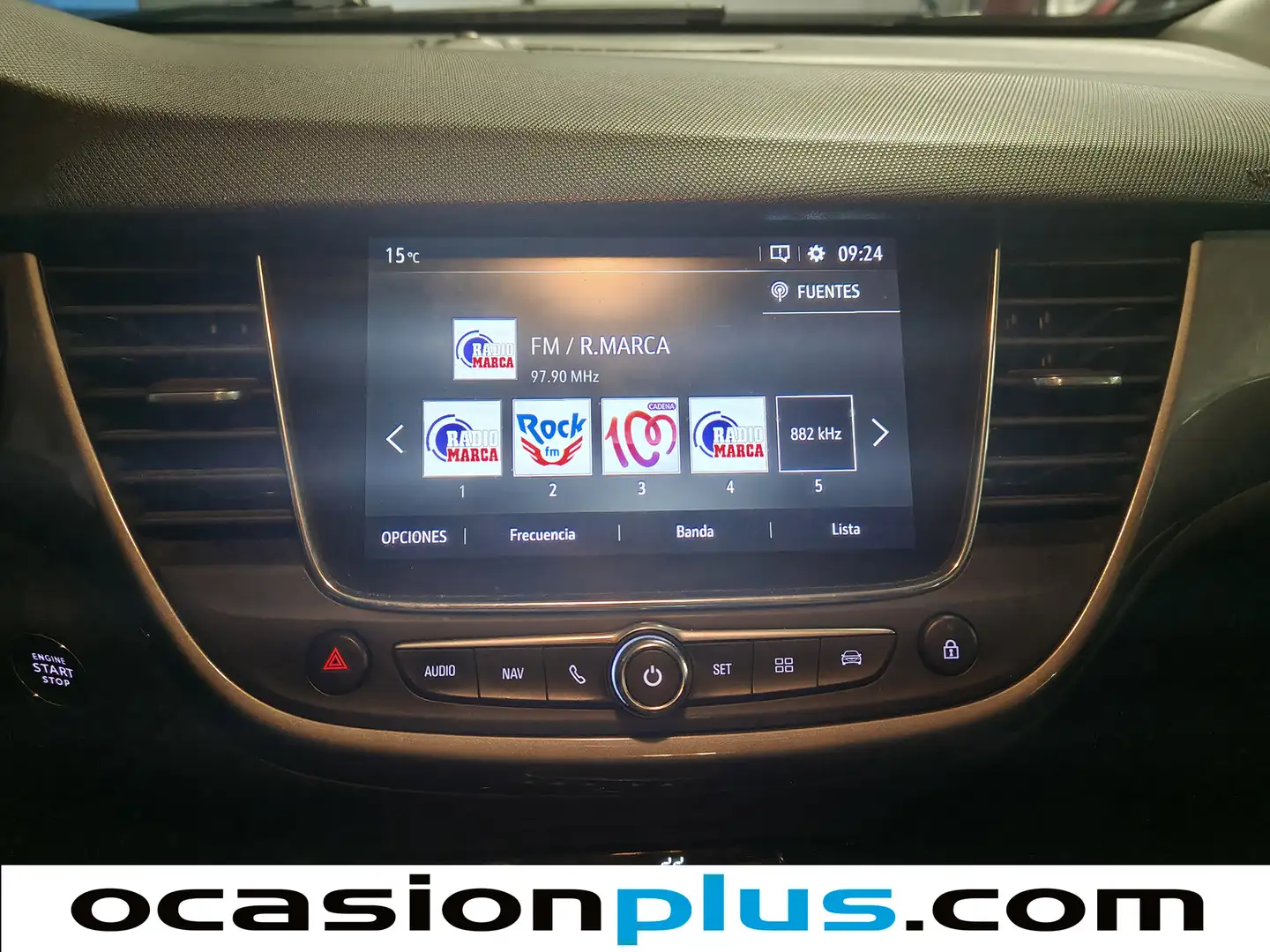 Foto Opel Crossland X Opel Crossland X 1.5 D Innovation (102 CV)