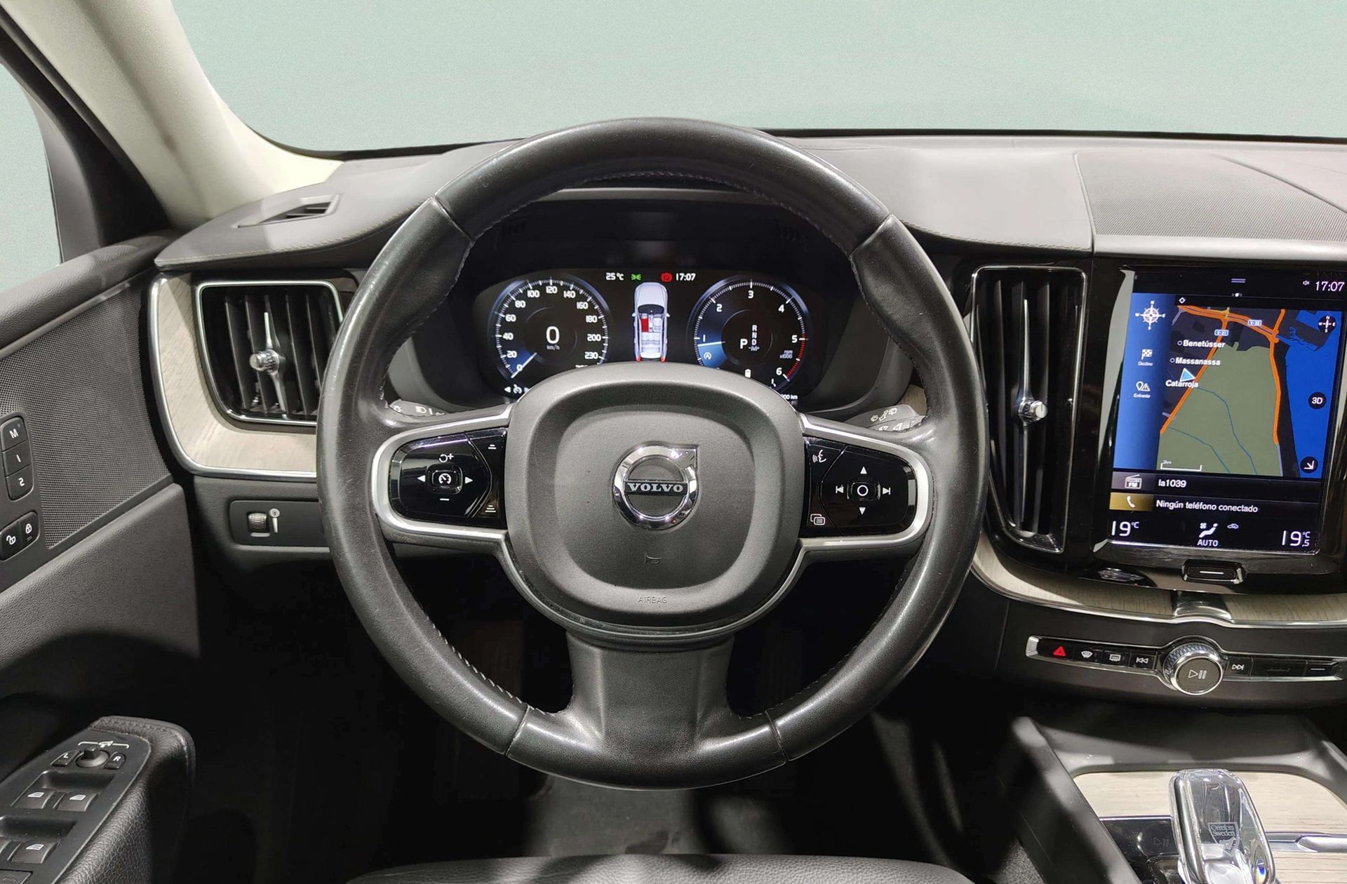 Volvo XC60 B4 D Inscription - foto 33