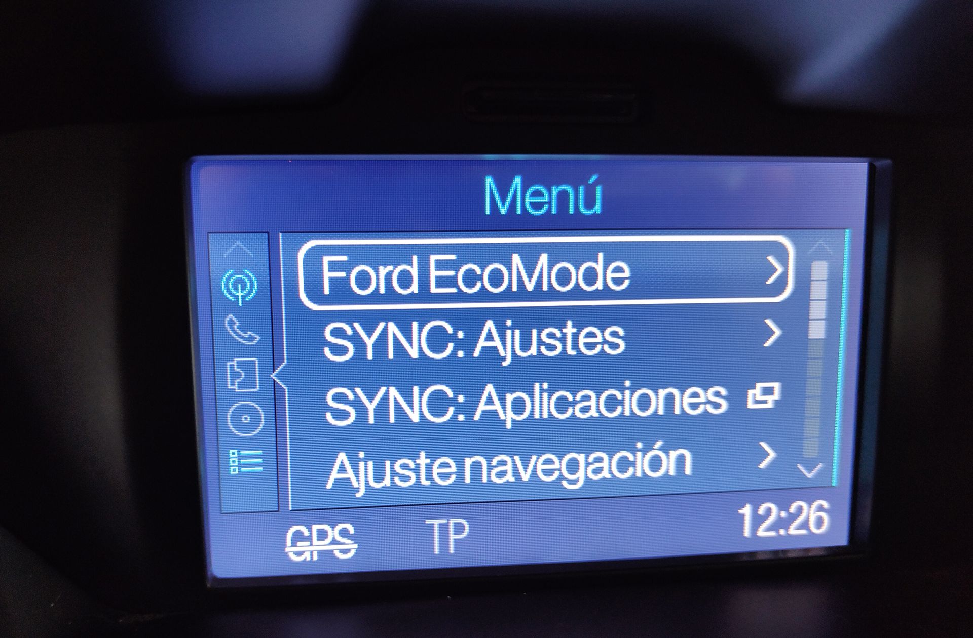 Ford B-Max 1.0 EcoBoost Titanium - foto 29